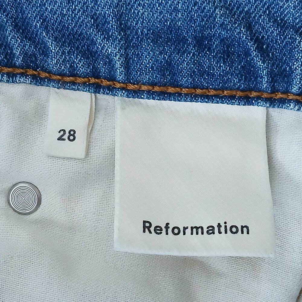 Reformation Melissa High Rise Skinny Distressed Jeans in Savu Wash Size 28 - Picture 9 of 9